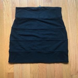 Aritzia Talula Bodycon Black Skirt